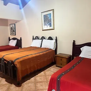 posada-don-valentino.guatemalaantiguahotels.com/