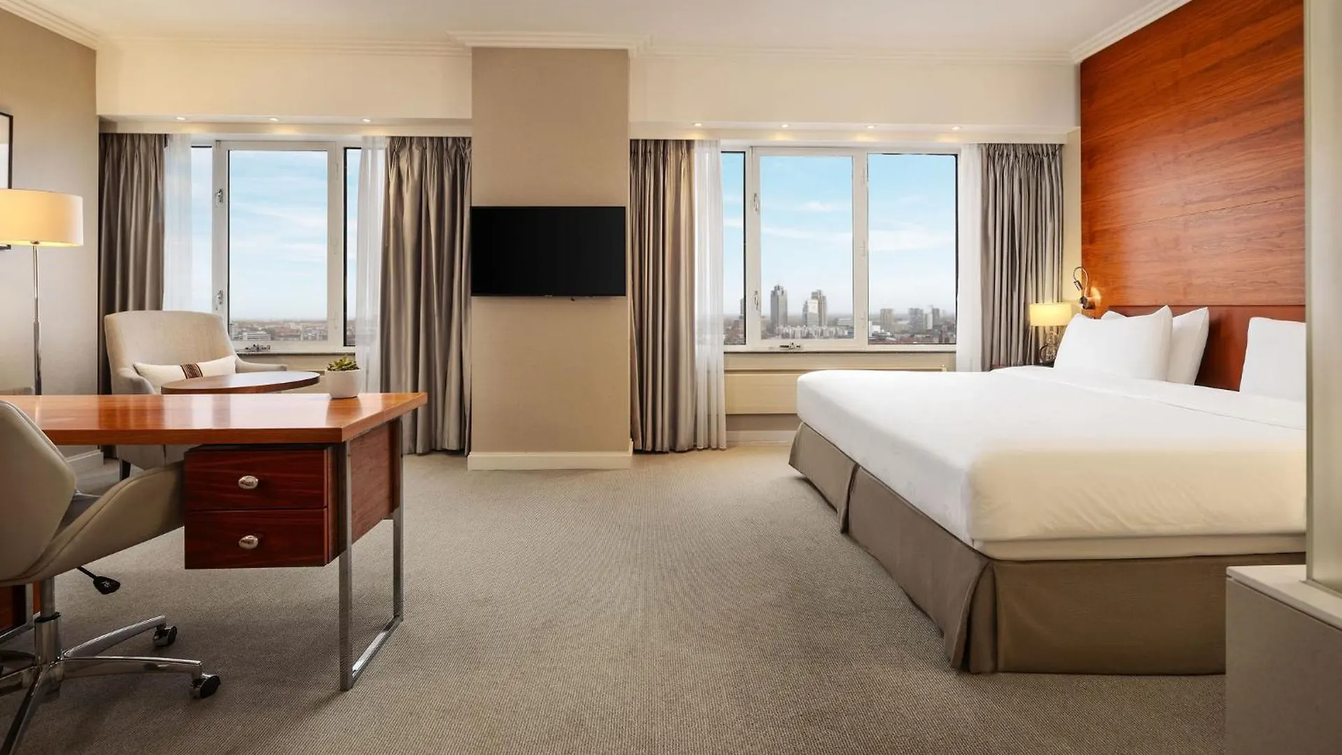 Hotel Okura Amsterdam - The Leading Hotels Of The World