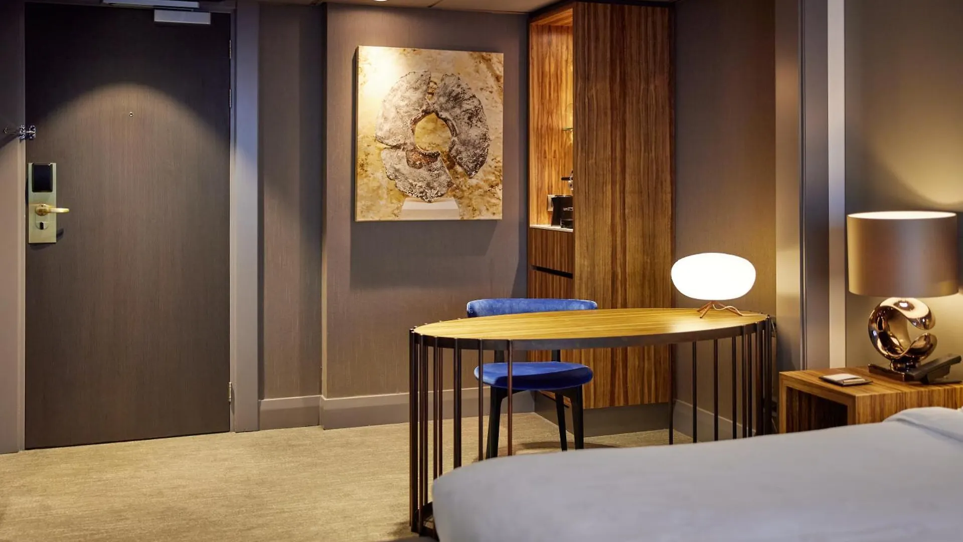 Hotel Okura Amsterdam - The Leading Hotels Of The World