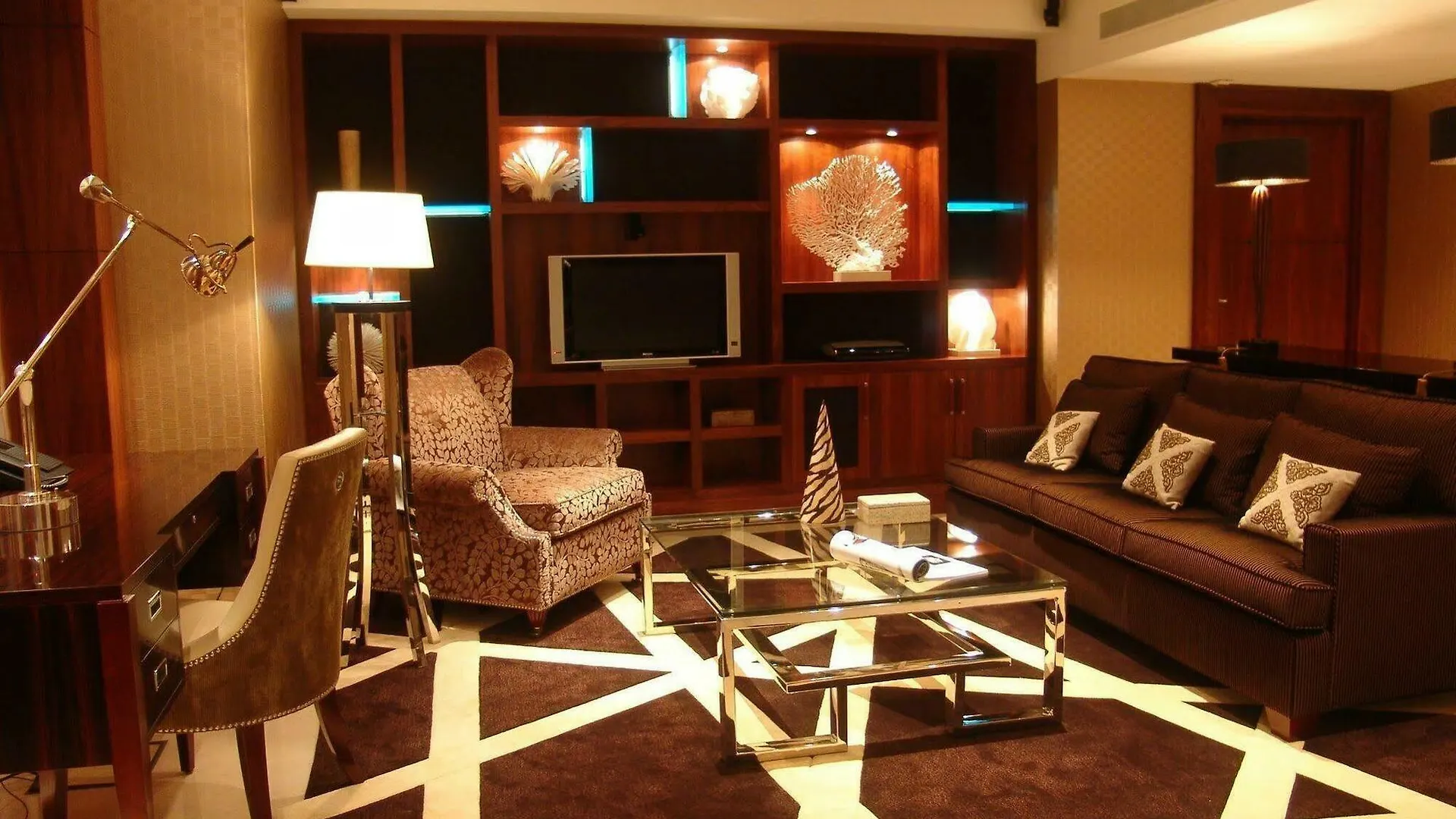 Hotel Okura Amsterdam - The Leading Hotels Of The World